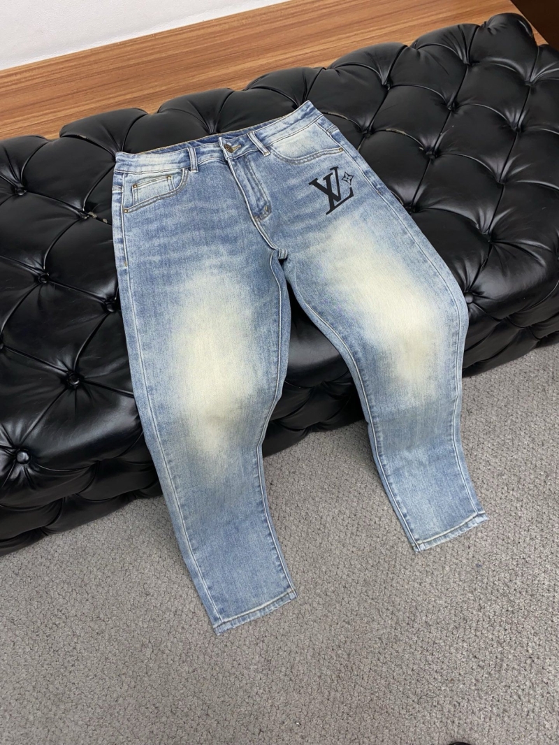 l0vis Vvtt0n jeans